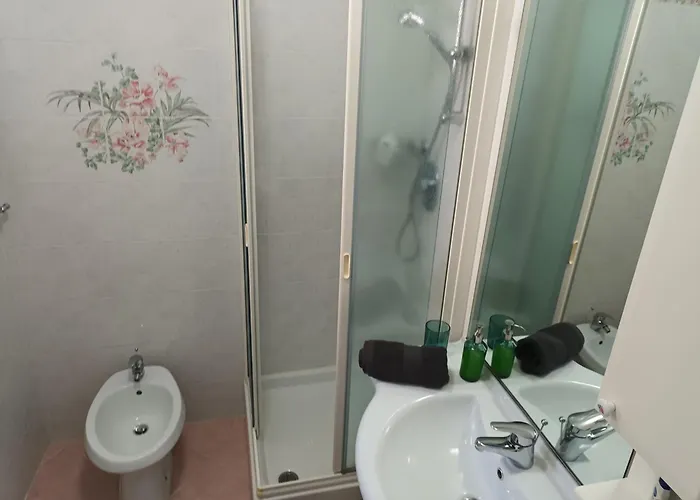 Natascia Nyaraló Trieszt